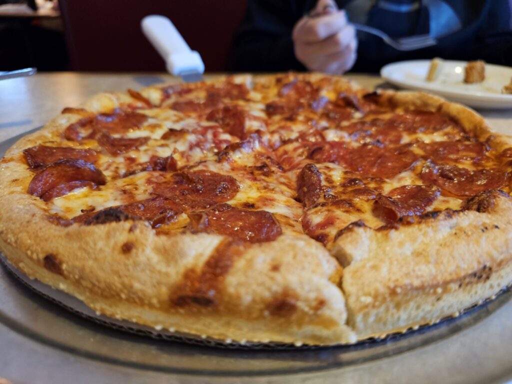 Sam\\\'s Pizza & Restaurant 3