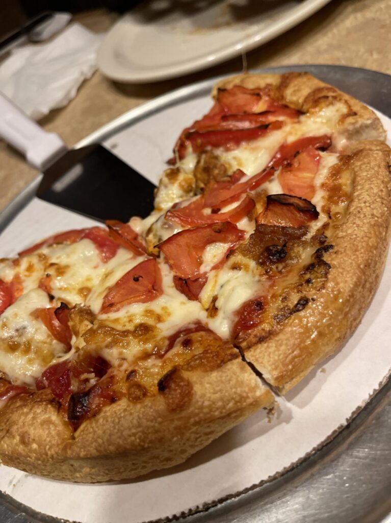 Sam\\\\\\\\\\\\\\\'s Pizza & Restaurant 5